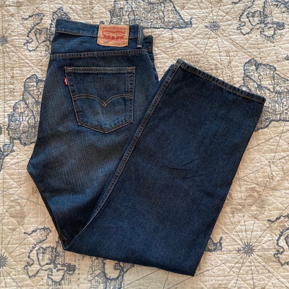 Levi's Other - Levi's 569 Loose Straight Fit Men's Jeans (36x32)